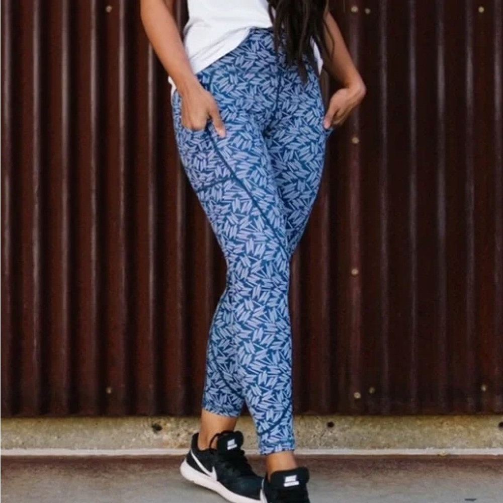 Stuart light n tight leggings